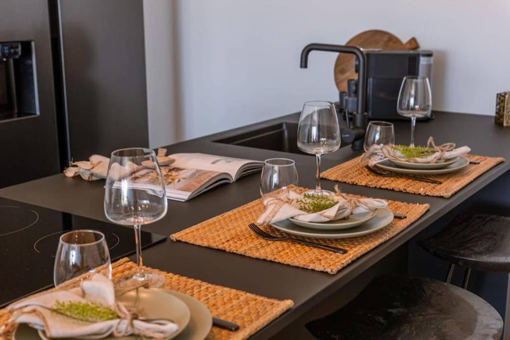 Cozy Apartment With Beautiful Seaview Knokke-Heist Exteriör bild